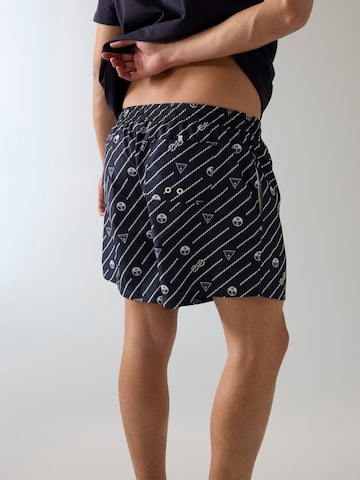 GUESS Board Shorts in Black