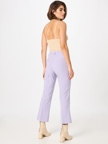 ICHI Normalny krój Spodnie w kant w kolorze fioletowy