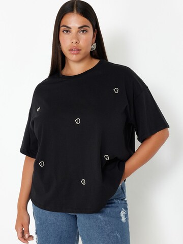 T-shirt Trendyol Curve en noir : devant