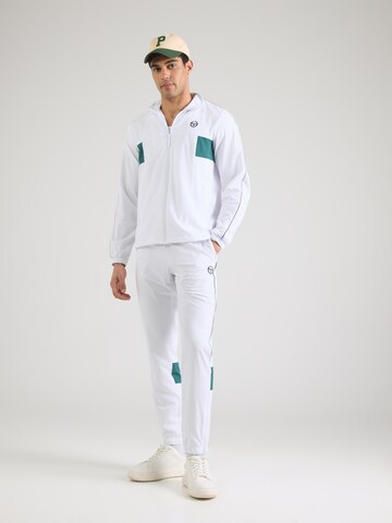 Sergio Tacchini Облекло за трениране в бяло: отпред