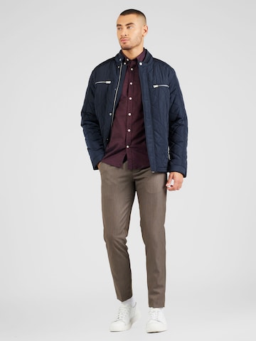Slim fit Camicia business di Lindbergh in rosso