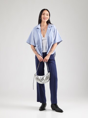 UNITED COLORS OF BENETTON Blouse in Blauw