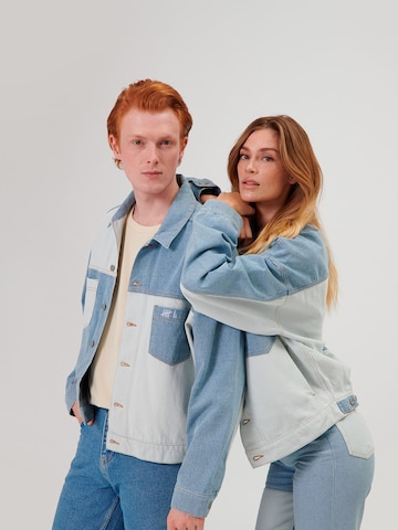 ABOUT YOU x Swalina&Linus Between-Season Jacket ' Nikita' in Blue: front