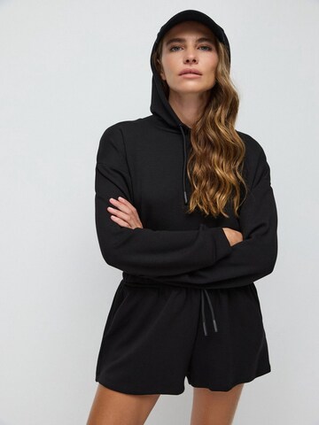 No Matter What Sweatshirt in Schwarz