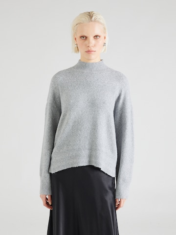 VERO MODA Sweater in Grey: front