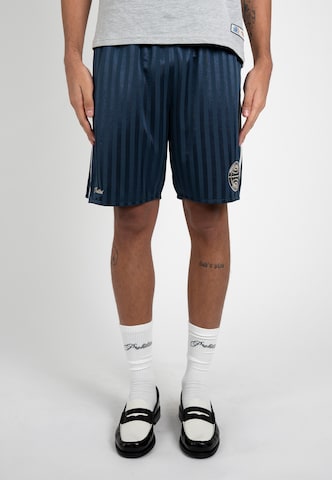 regular Pantaloni di Prohibited in blu: frontale