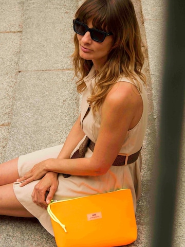 Mywander Clutch 'Neoprene' in Orange