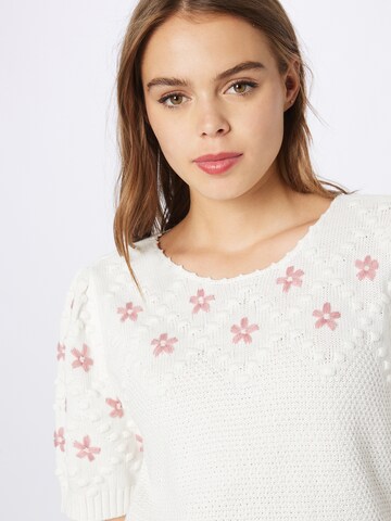 NÜMPH Sweater in White