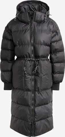 ADIDAS BY STELLA MCCARTNEY Wintermantel 'Long Padded Winter' in Zwart: voorkant