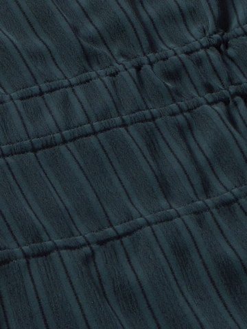 Thinking MU Pusero 'Devin' värissä vihreä