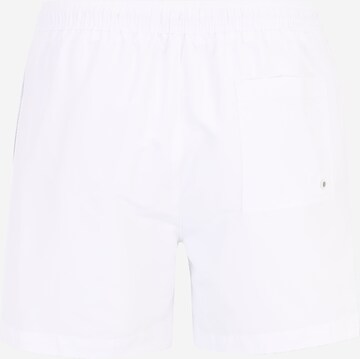 Calvin Klein Swimwear Badshorts 'Intense Power ' i vit