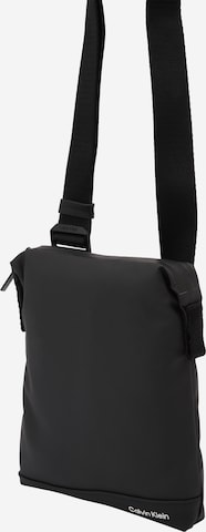 Borsa a tracolla di Calvin Klein in nero