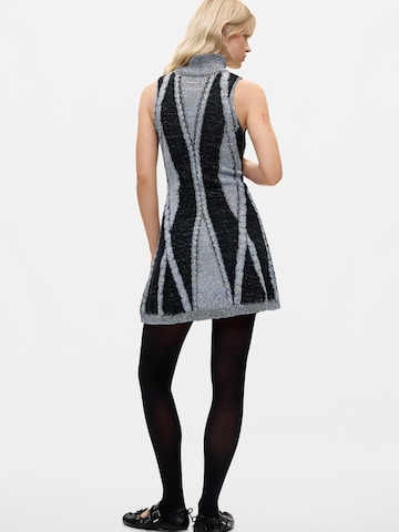 Desigual - Vestido de punto en negro