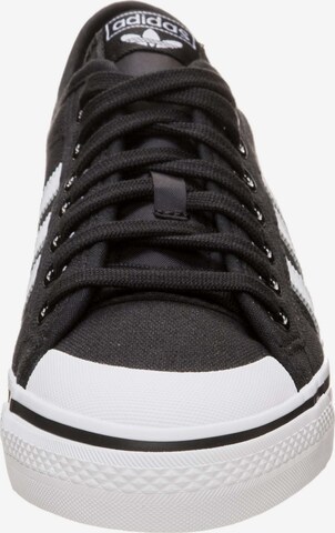 ADIDAS ORIGINALS Tapered Sneakers laag 'Nizza' in Zwart