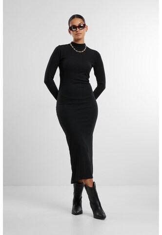 Robe Urban Classics en noir