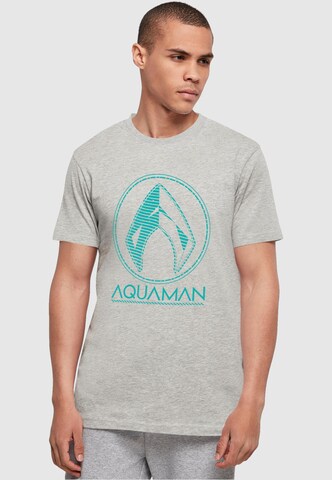 ABSOLUTE CULT T-Shirt 'Aquaman' in Grau: predná strana