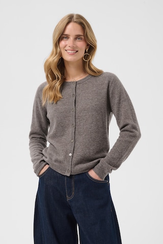 Cream Cardigan i brun: forside