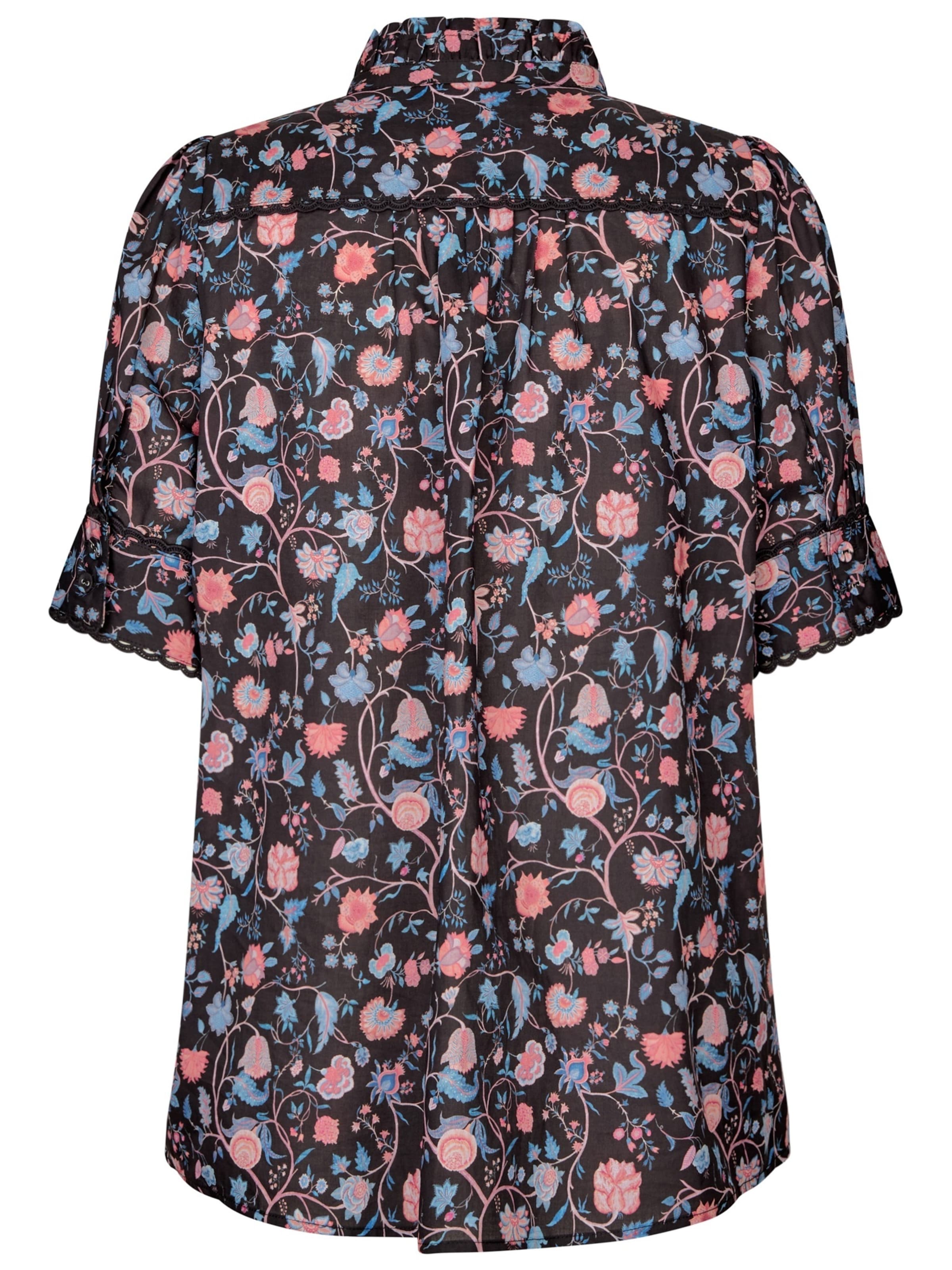 Tricou ' RobertasDEA NS ' de la Dea Kudibal pe negru
