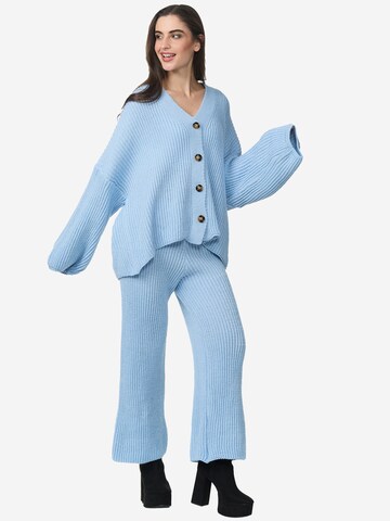 Elara Hausanzug in Blau