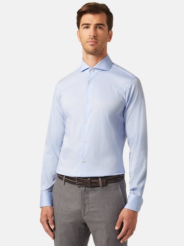 Boggi Milano Slim fit Overhemd in Blauw: voorkant