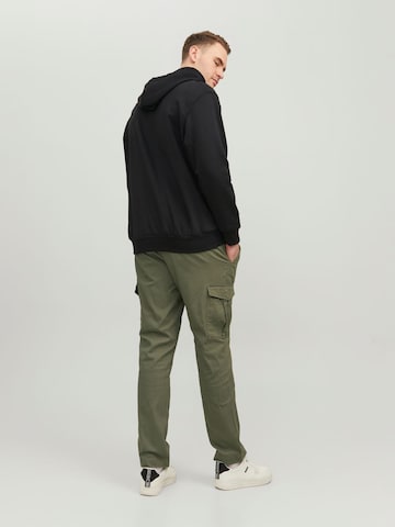 Regular Pantalon cargo Jack & Jones Plus en vert