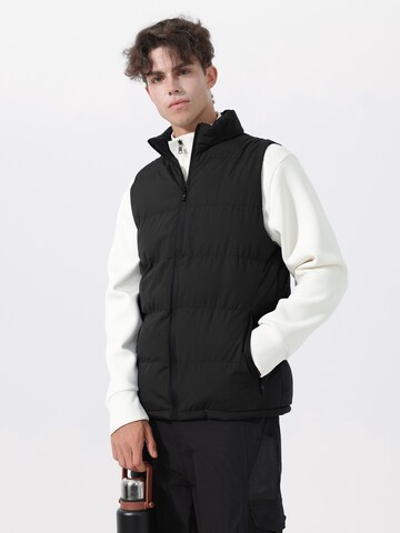 Youthup Vest in Black