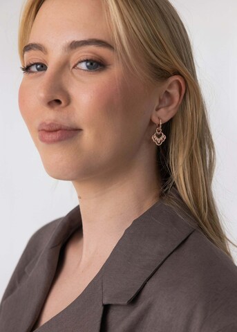 PURELEI Earrings 'Heart' in Gold: front
