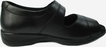 SOLIDUS Sandals in Black