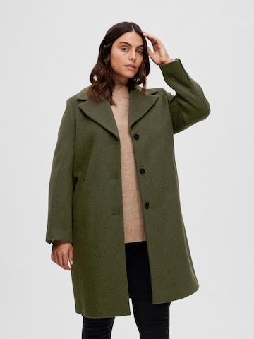 Selected Femme Curve Ανοιξιάτικο και φθινοπωρινό παλτό 'Sasja' σε πράσινο: μπροστά