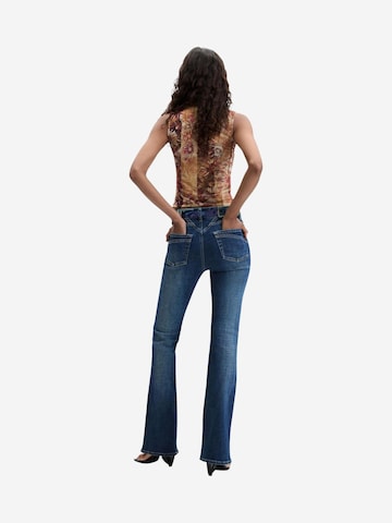 Desigual Wide leg Jeans 'DENIM_HIPBEL 26WWDD21' in Blauw