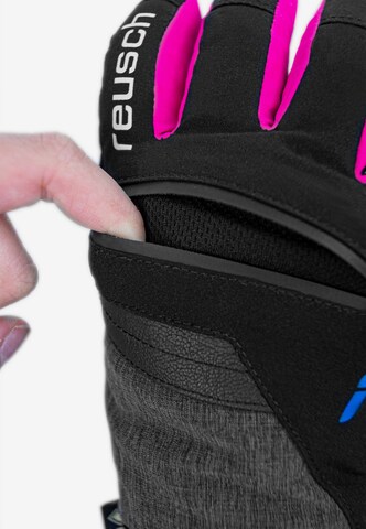 REUSCH Athletic Gloves 'Travis' in Black