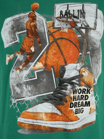 Mister Tee Shirt 'Ballin' in Green