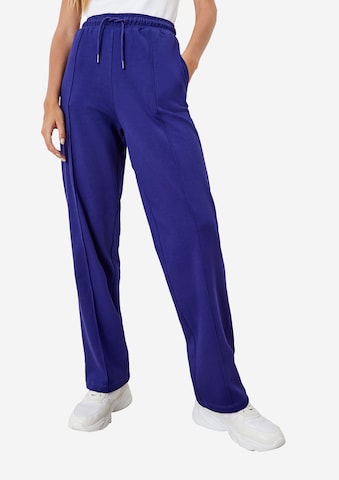 QS Regular Workout Pants in Blue: front