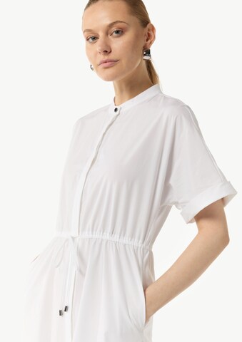 Robe COMMA en blanc