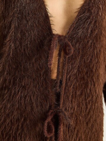 Bianco Lucci Gebreid vest in Bruin