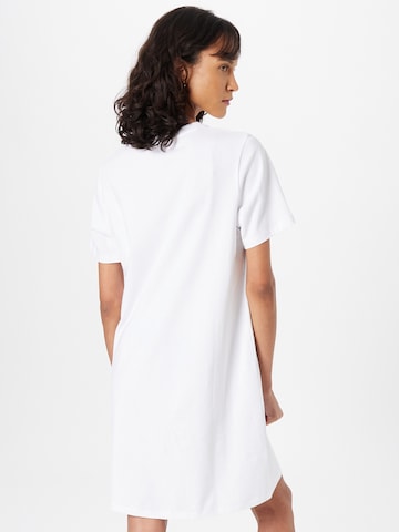LEVI'S ® Ruha 'Elle Tee Dress' - fehér