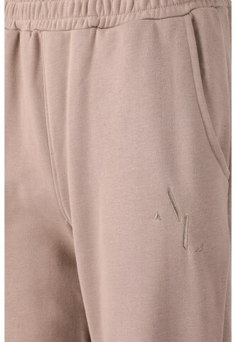 Athlecia Loosefit Sweatpants 'Lia' in Grau