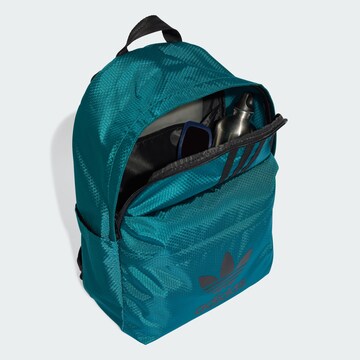 ADIDAS ORIGINALS Backpack in Green