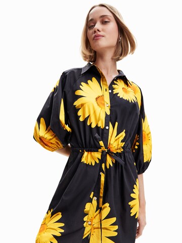 Robe-chemise 'Marga' Desigual en noir