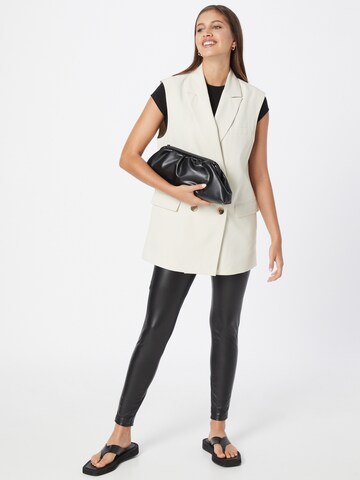VILA Skinny Leggings in Schwarz