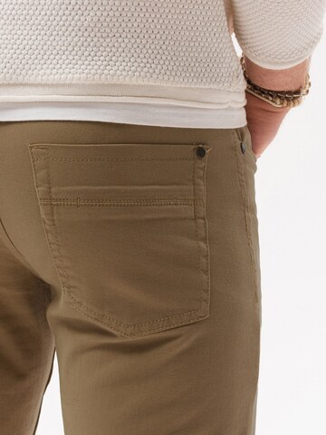 Ombre Regular Chino Pants 'P1059' in Beige
