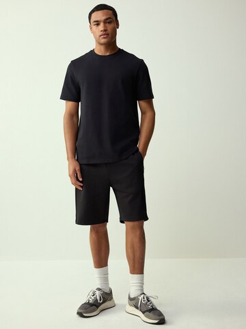 Next Póló - fekete