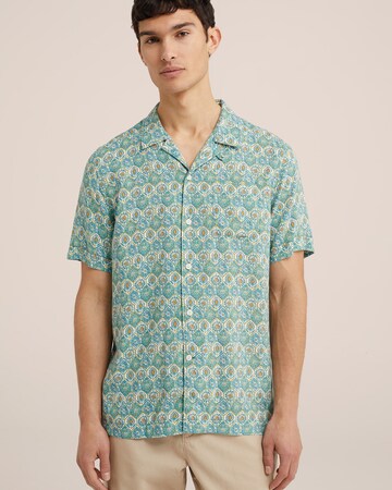 WE Fashion - Regular Fit Camisa em verde: frente