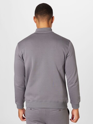 WESTMARK LONDON Sweatshirt in Grau