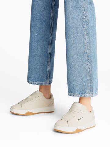 Sneaker bassa di Tommy Jeans in beige