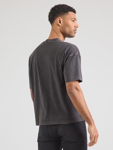 Abercrombie & Fitch Тениска в черно