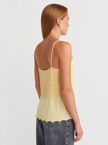 Haut Dilvin en jaune