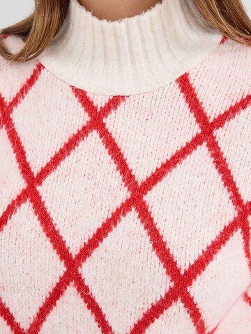 Bigdart Sweater in Red