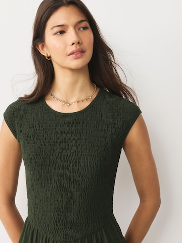 Next Šaty – zelená