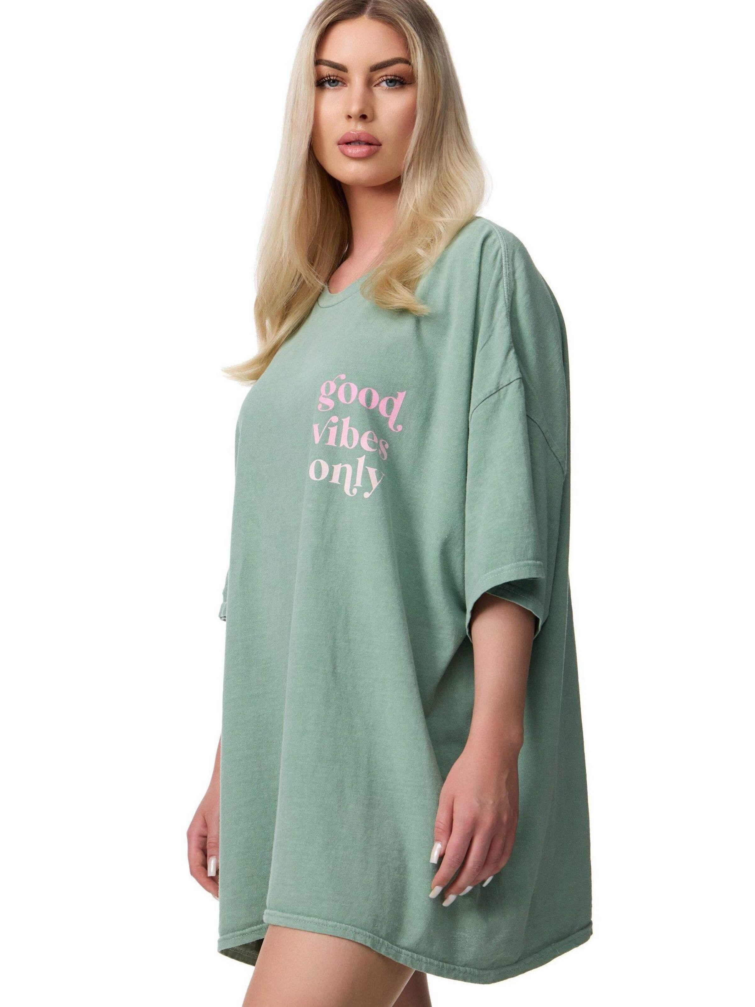 Worldclassca Oversizeshirt 'Oversize T-Shirt' in Grün